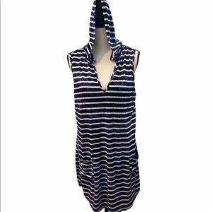 EUC Blue Curl L navy & white stripe hooded coverup